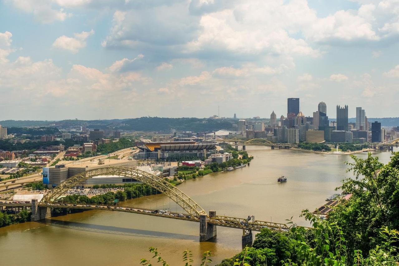 Frontdesk Aria Cultural District Lofts Downtown Pittsburgh Питсбърг Екстериор снимка